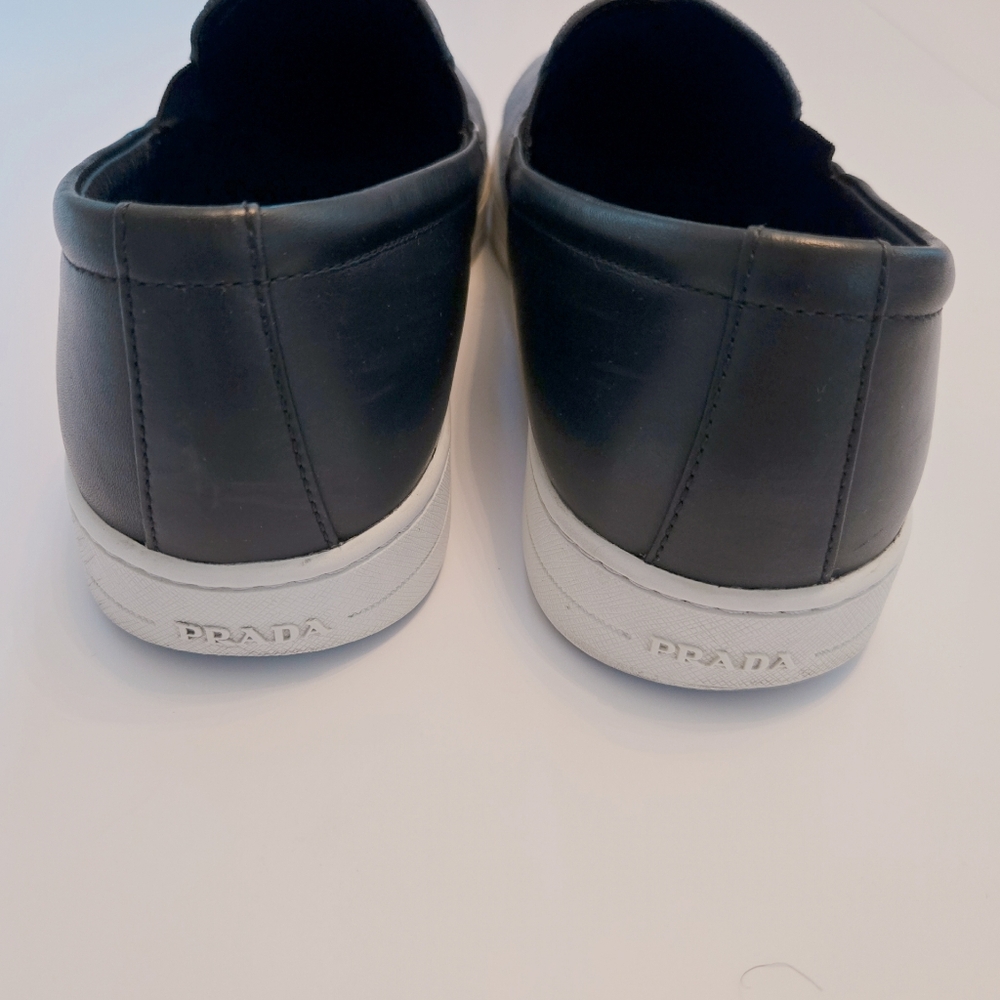 PRADA Mens Blue Suede Slip On No Lace Casual Leather Trim White Sole  Sneaker. - Picture 3 of 7